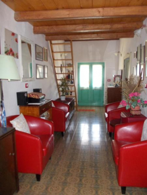  Sardinia Eco Vegan House  Цеддиани